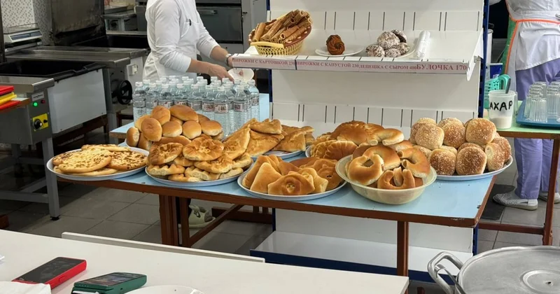 Деньги в мусорное ведро