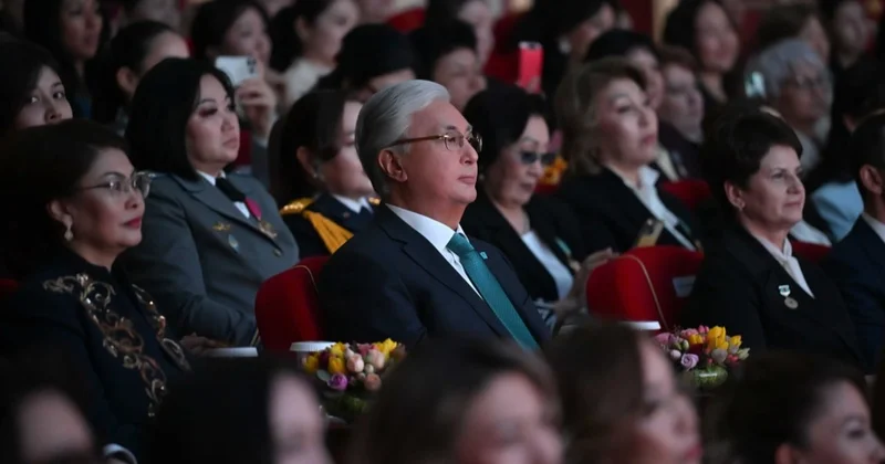 Президент мерекелік концертке барды