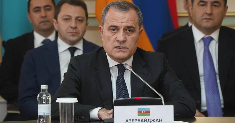 Азербайджан направил ноту протеста и начал вывод дипломатического персонала из Ирана