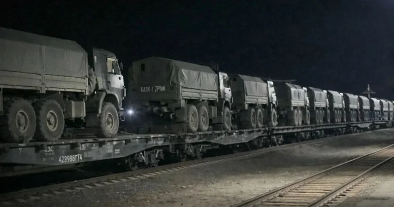 Маңғыстаудағы әскери техника колоннасы: Қорғаныс министрлігі ақпарат берді