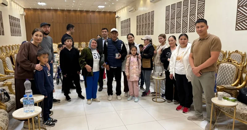 Спасибо посольству Казахстана : туристы из Катара вернулись на родину