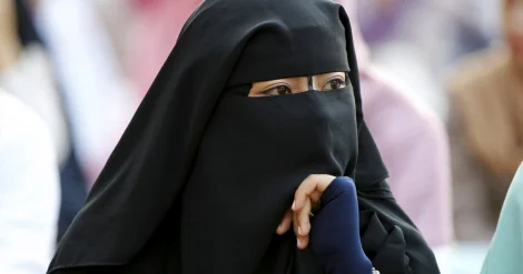 Никаб, балаклава и маски: новые нормы разъяснили в МВД РК