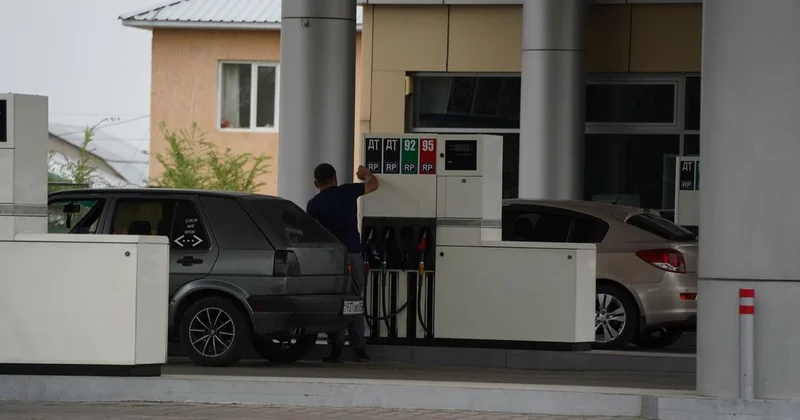 На сколько подорожал бензин после отмены моратория в Казахстане