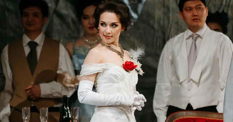 Астана Операда Джузеппе Вердидің Травиатасы жұлдызды құраммен сахналанды