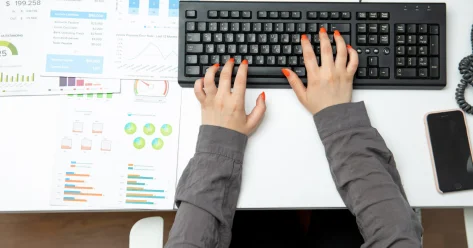 Более 22 тысяч казахстанцев повысили квалификацию и получили новые специальности