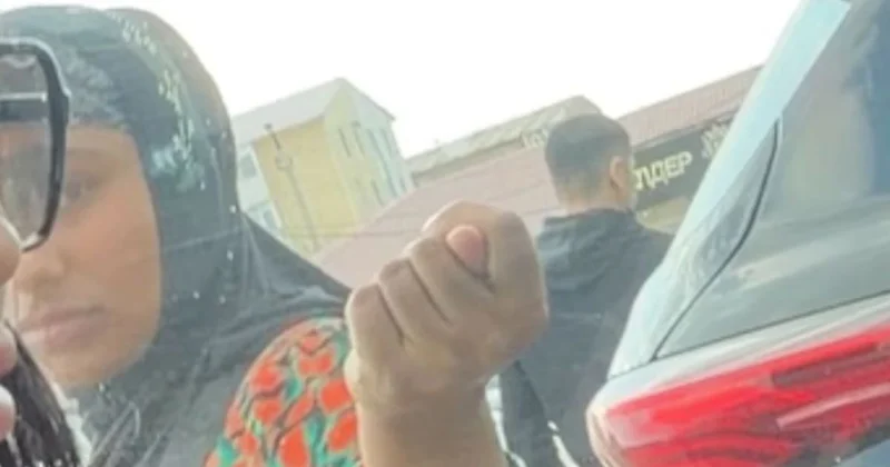 ​Атыраудың сауда орындарында қайыр сұрайтындар көбейгеніне тұрғындар шағымданды