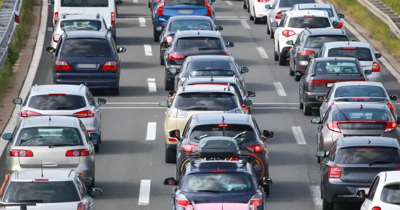 Проверьте документы, не откладывая . В МВД обратились к казахстанским автомобилистам