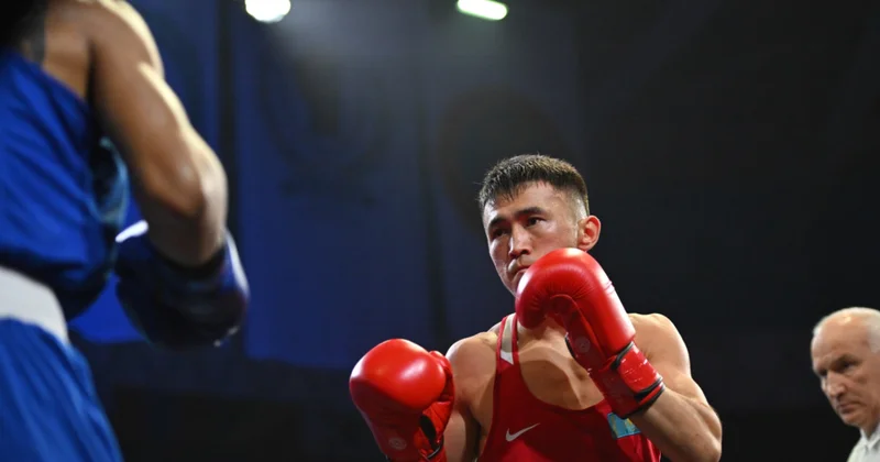 Азия чемпионаты: Махмұд Сабырхан Моңғолия боксшысына есе жіберді