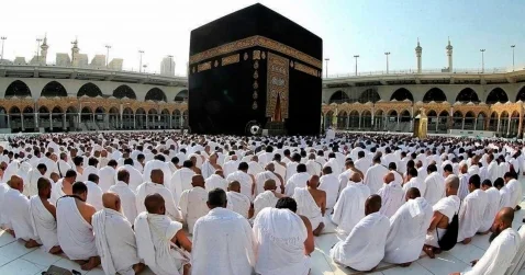 Группа узбекских паломников не может вернуться из Саудовской Аравии