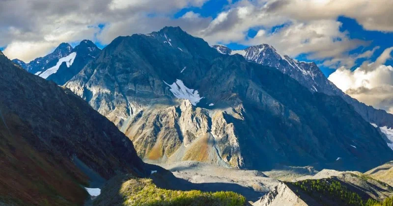 QR навигация, многоязычные платформы и сервисы: как развивается туристическая отрасль в ВКО