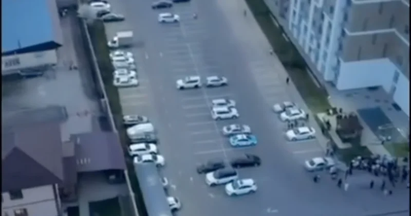 Продали закрытый двор , строят дорогу: скандал вокруг Sensata City в Алматы набирает обороты