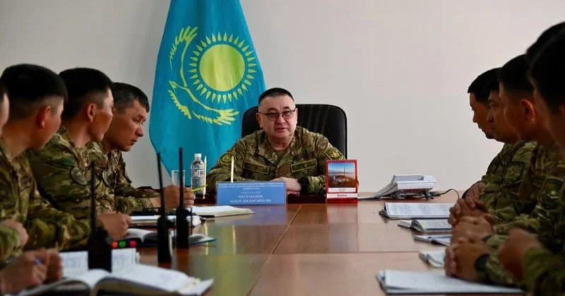Психологиялық қолдау: Гвардейск гарнизонында әскерилердің тәртібі талқыланды
