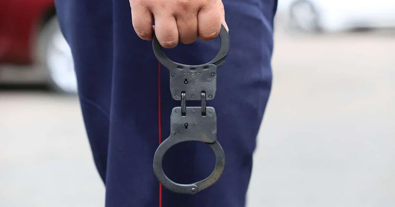 25 млн тенге выманил лже сотрудник СЭР у главы компании в Шымкенте