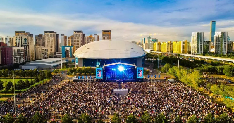 Open Air концертіне 100 мыңнан астам көрермен жиналды