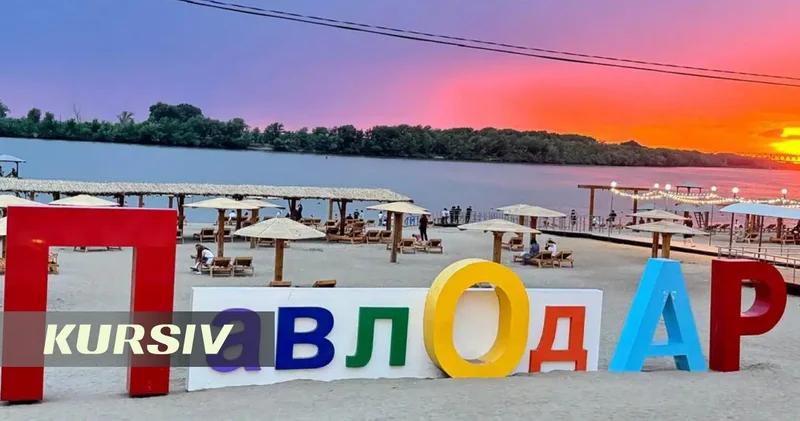Куда смотрит акимат: зачем Байханов купался в прямом эфире