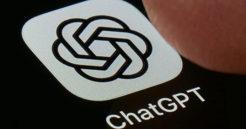 Мужчина попал в больницу с психозом после совета ChatGPT полностью исключить поваренную соль из своего рациона