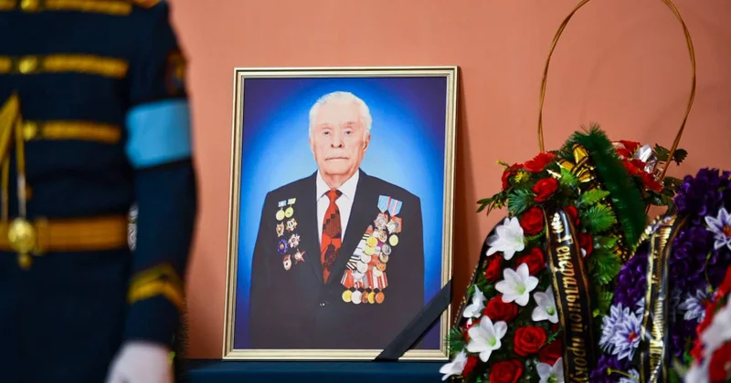 Оралда 103 жастағы ардагер Иван Гапичті соңғы сапарға шығарып салды
