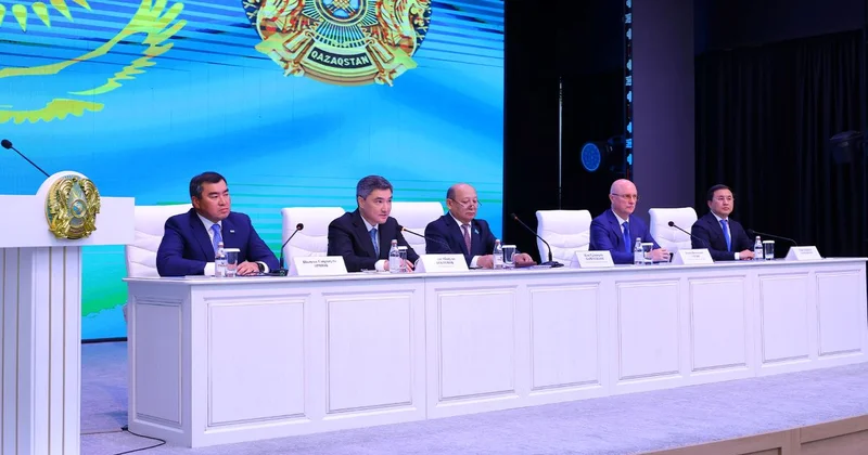 Бектенов представил нового акима Алматинской области: в числе приоритетов исполнение поручений Президента и масштабное строительство