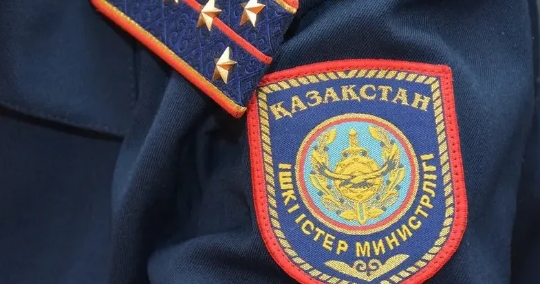 Алматыда полицейлер ірі көлемдегі есірткі саудасының жолын кесті