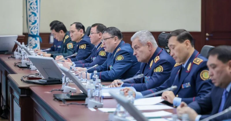 Отбасында жанжал шығарған 25 мың адам қамалды Ішкі істер министрлігі