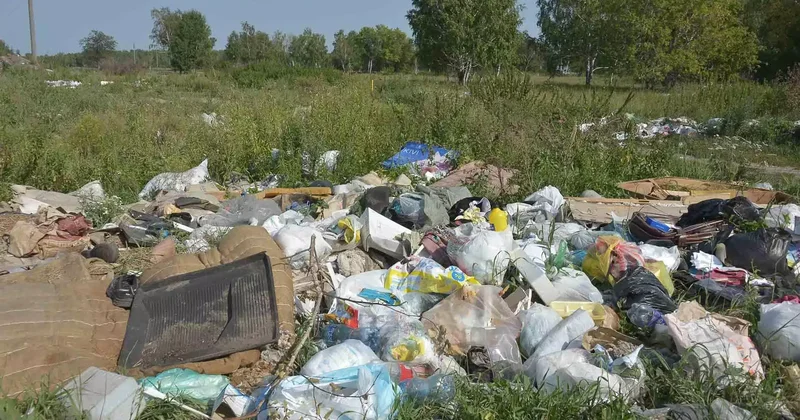 Әріп танымайды : Оралда 10 жастағы бала қоқыс алаңында өмір сүрген