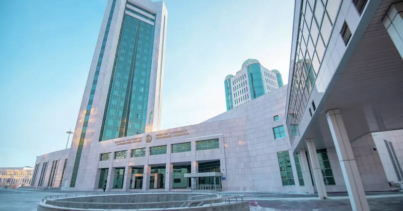 Фонограммаға тыйым салатын заң мәжіліске қайтарылды