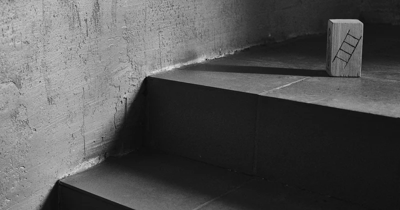 Мужчина погиб от удара током в подвале дома в Петропавловске