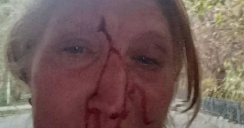 Курьер избил охранницу жилого комплекса в Алматы