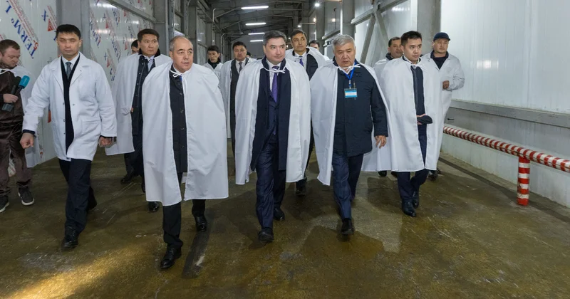 Олжас Бектенов ознакомился с развитием производства в ЗКО