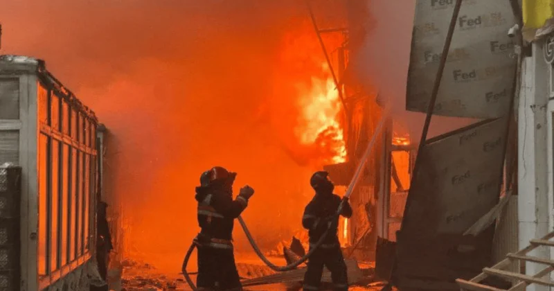 Астанада базар өртке оранды