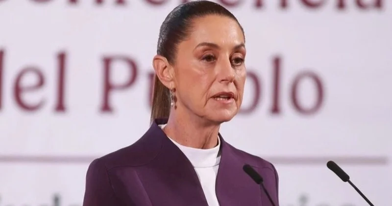 Мексикада мас ер адам қоғамдық іс шарада президентті сүймек болды