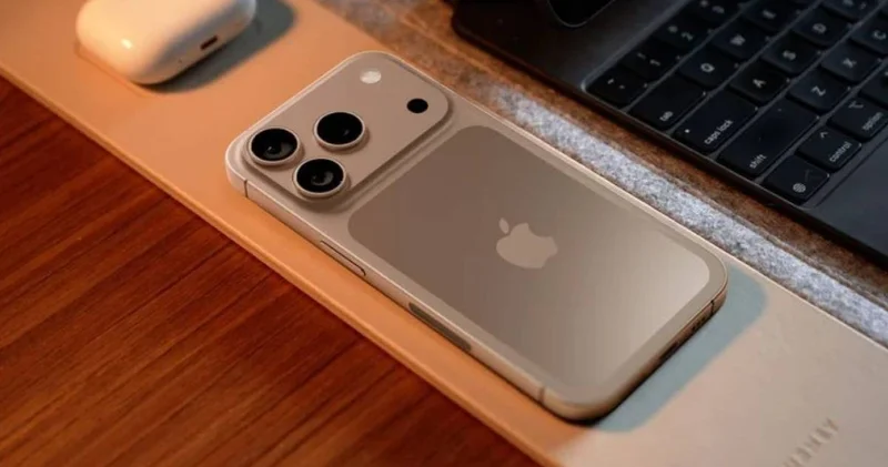 Қазақстанда iPhone 17 Pro смартфонын сатып алу үшін адамдар қанша күн жұмыс істеу керек?