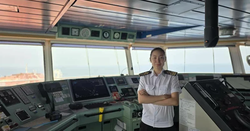 Идущая по волнам