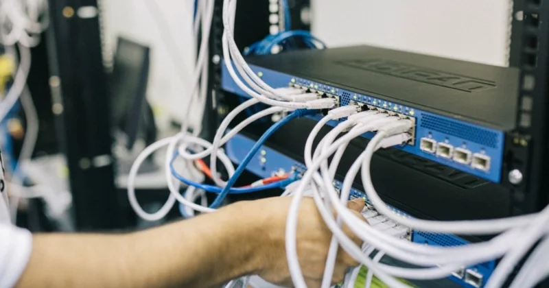 Петропавлда интернет желісін тартумен айналысқан жұмысшы қаза тапты