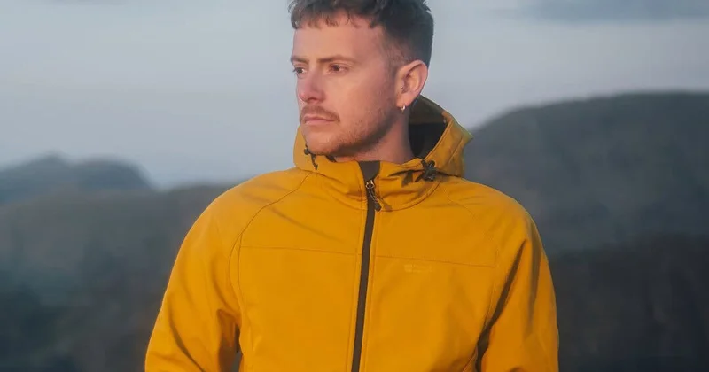 Весь мир в восторге!