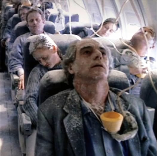 Почему экипаж уснул навсегда? Шокирующие подробности крушения рейса 522