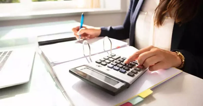 Сарапшы салыққа қатысты ең өзекті үш сұраққа жауап берілді