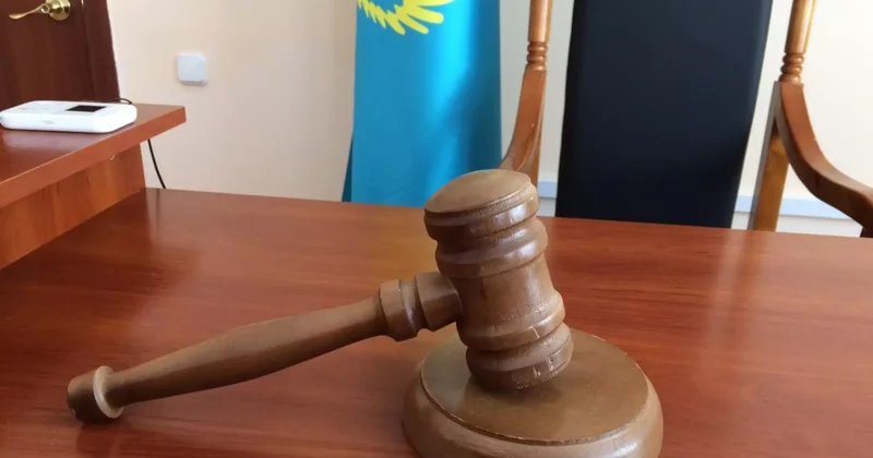 Астанада мас күйінде ұсталған судьяға қатысты сот шешімі шықты