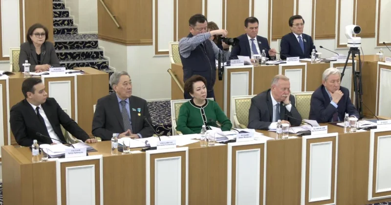 Свобода слова, понятие бесплатно , союз мужчины и женщины: о чём говорили на IX заседании Конституционного совета