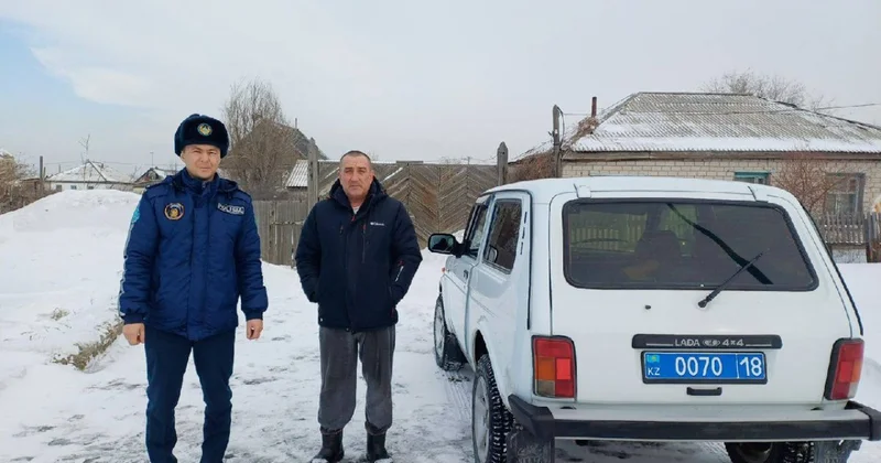 Сибирскую косулю с ошейником обнаружил во дворе своего дома житель Абайской области