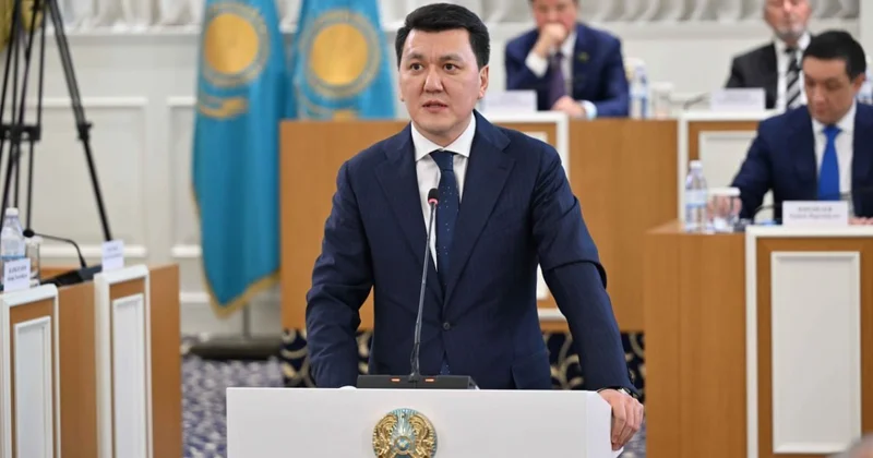 Народная Конституция Ерлан Карин рассказал об активном участии граждан в обсуждений конституционной реформы