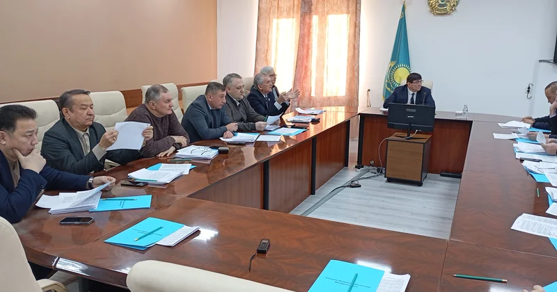 От стихийной торговли к уличным стандартам