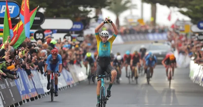 Қазақстан құрамасы тас жолдағы велоспорттан Азия чемпионатында күміс медальға ие болды