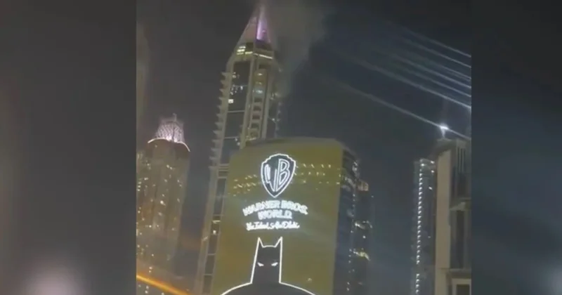 В Дубае беспилотник врезался в 90 этажный небоскрёб