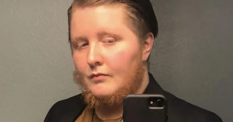 Женщина отрастила бороду и гордится ею