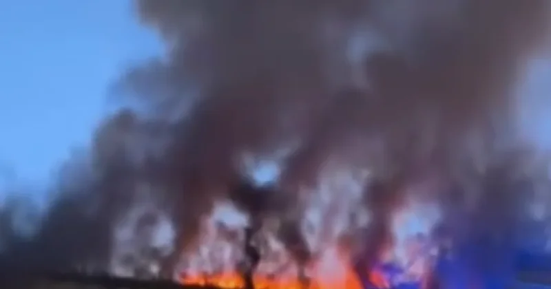 Пожар в Актобе: спасатели работают по повышенному рангу вызова