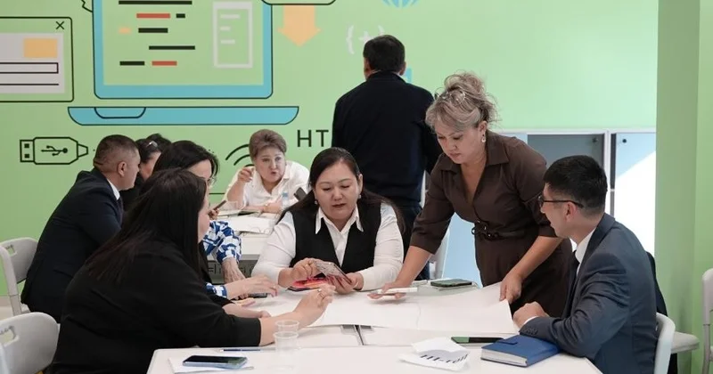 Келешек мектептері: директорлар STEM стратегиясын бекітті