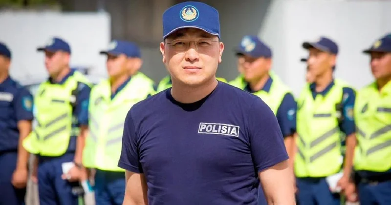 Новый скандал с полицейским Данияром Мейрханом: МВД начало проверку