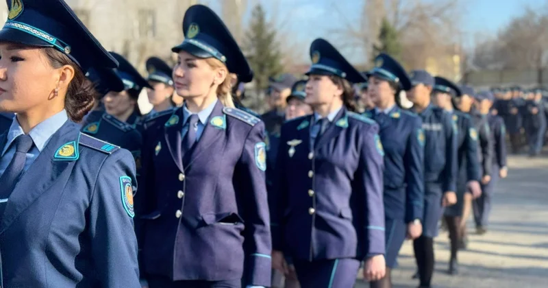 Абай облысының полицейлері жазғы киім үлгісіне көшті