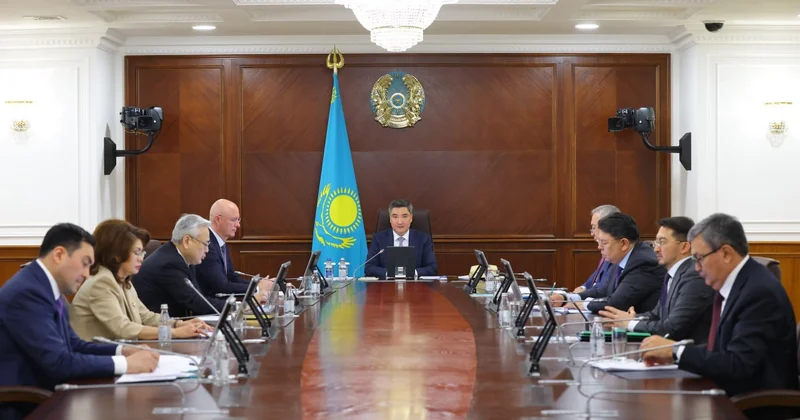 Обеспечить безопасность на угольных разрезах поручил Олжас Бектенов